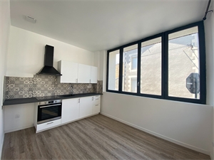 appartement à la location -   86000  POITIERS, surface 36 m2 location appartement - APR723447